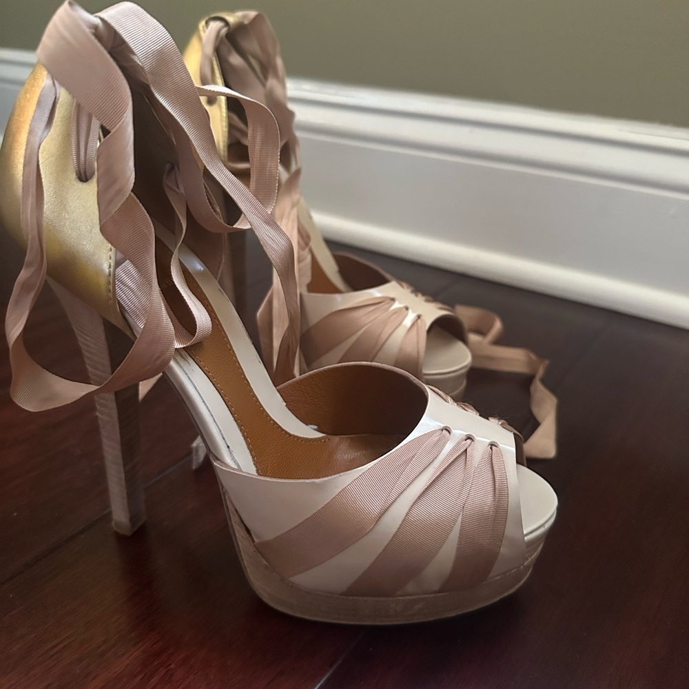 Elegant Women's High Heels with Ribbon Accents